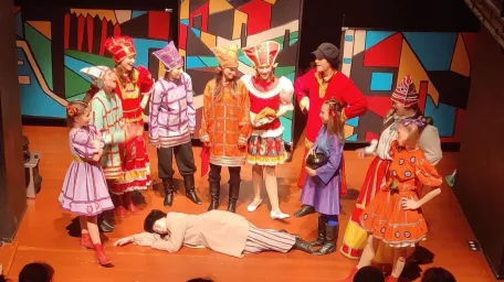 Когда театр говорит сердцем: благотворительный показ спектакля «Емеля-лодырь?» на сцене «Арт-Театра»